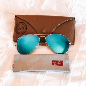 Ray-Ban Aviator Flash Lenses Sunglasses